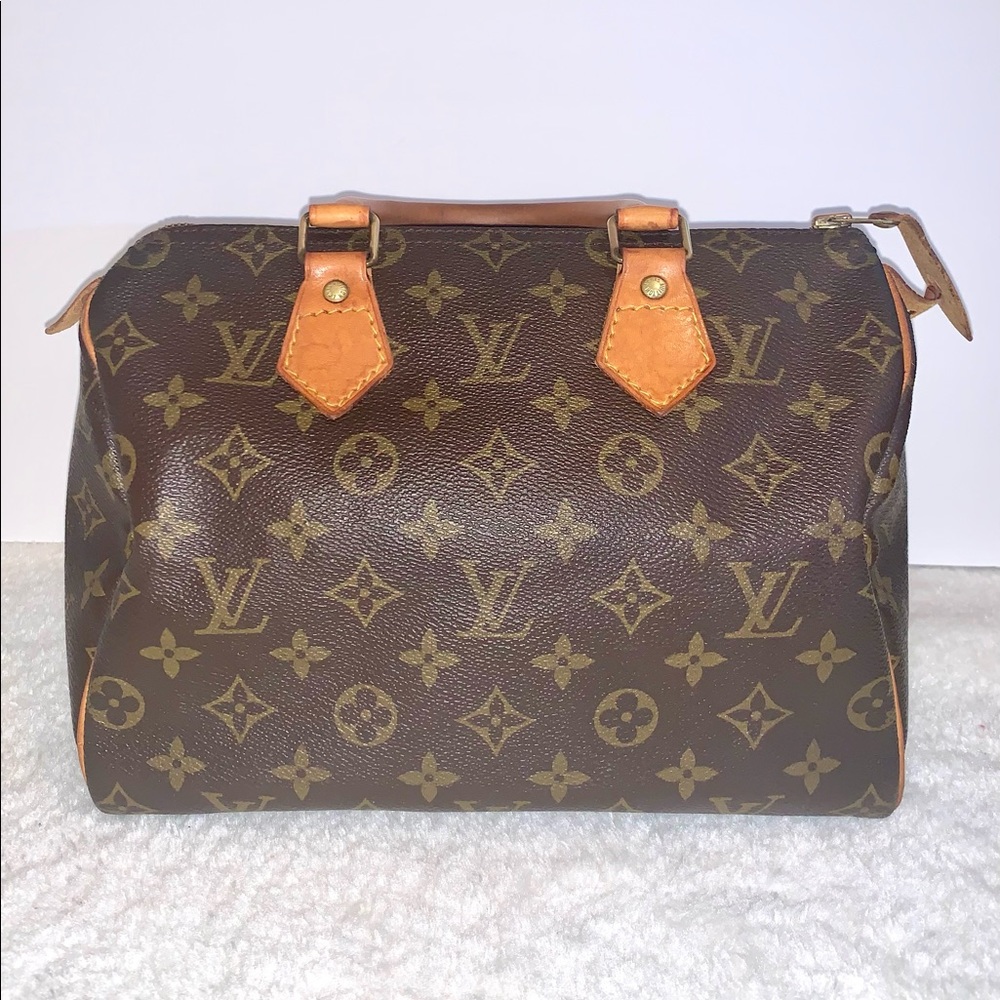 LOUIS VUITTON - SPEEDY 25